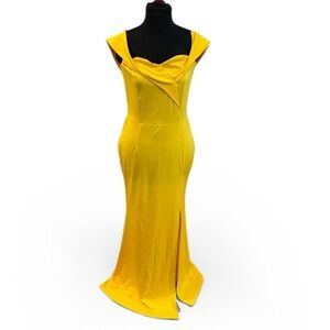 Elegant Yellow Cap-Sleeve Evening Gown